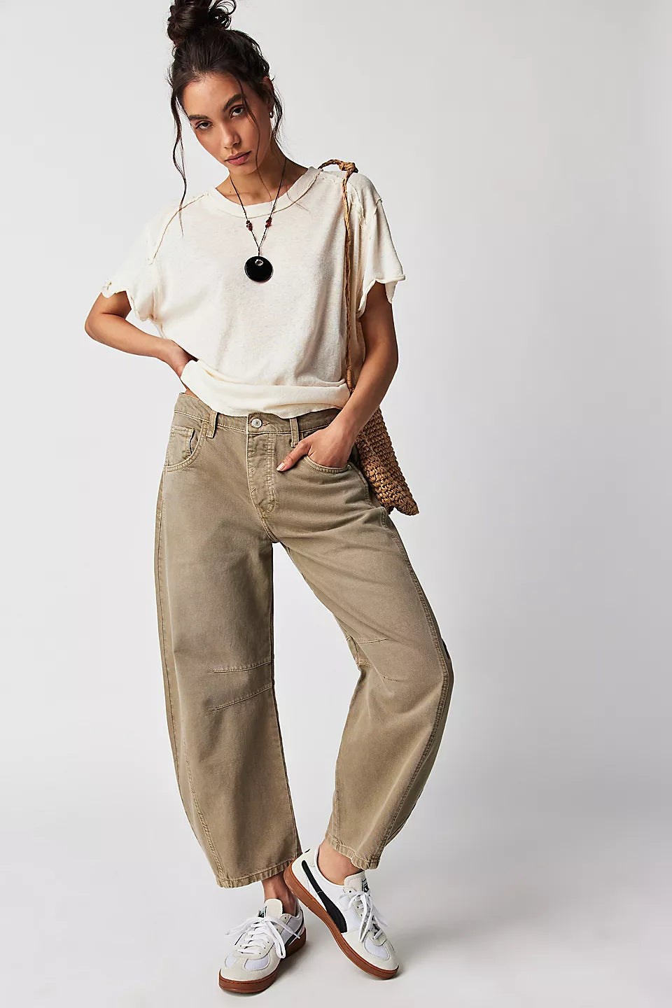High Stretch Mid-Rise Barrel Jeans Fashion Wide Leg Shape Women Casual Baggy Mid Waist Denim Jeans hanyelevate