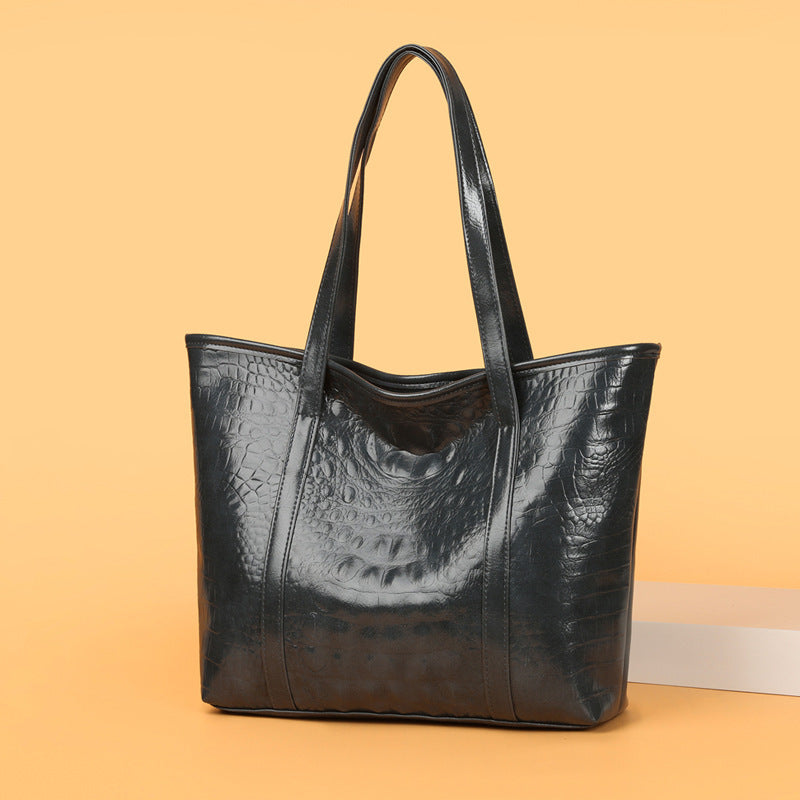 Large Capacity Women's Shoulder Bag – Soft Leather, Lightweight & Portable hanyelevate