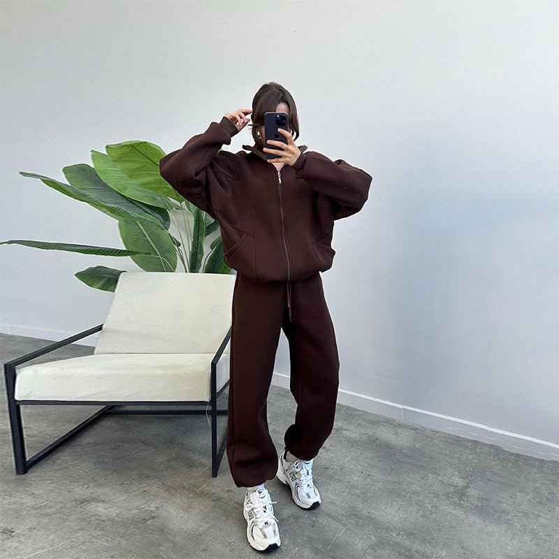 Stylish Women’s Activewear Set – Stand-up Collar Sports Suit with Jogger Pants hanyelevate