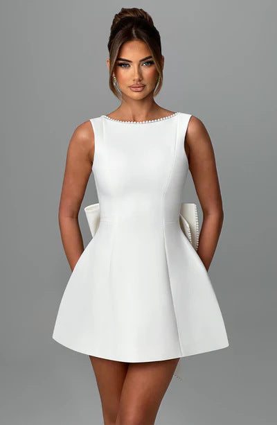 Elegant Backless A-Line Dress for Women – Sleeveless Slim Fit with Pearl & Bow Detail hanyelevate