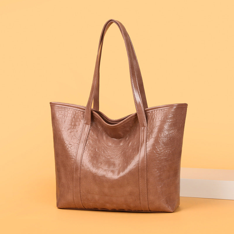 Large Capacity Women's Shoulder Bag – Soft Leather, Lightweight & Portable hanyelevate