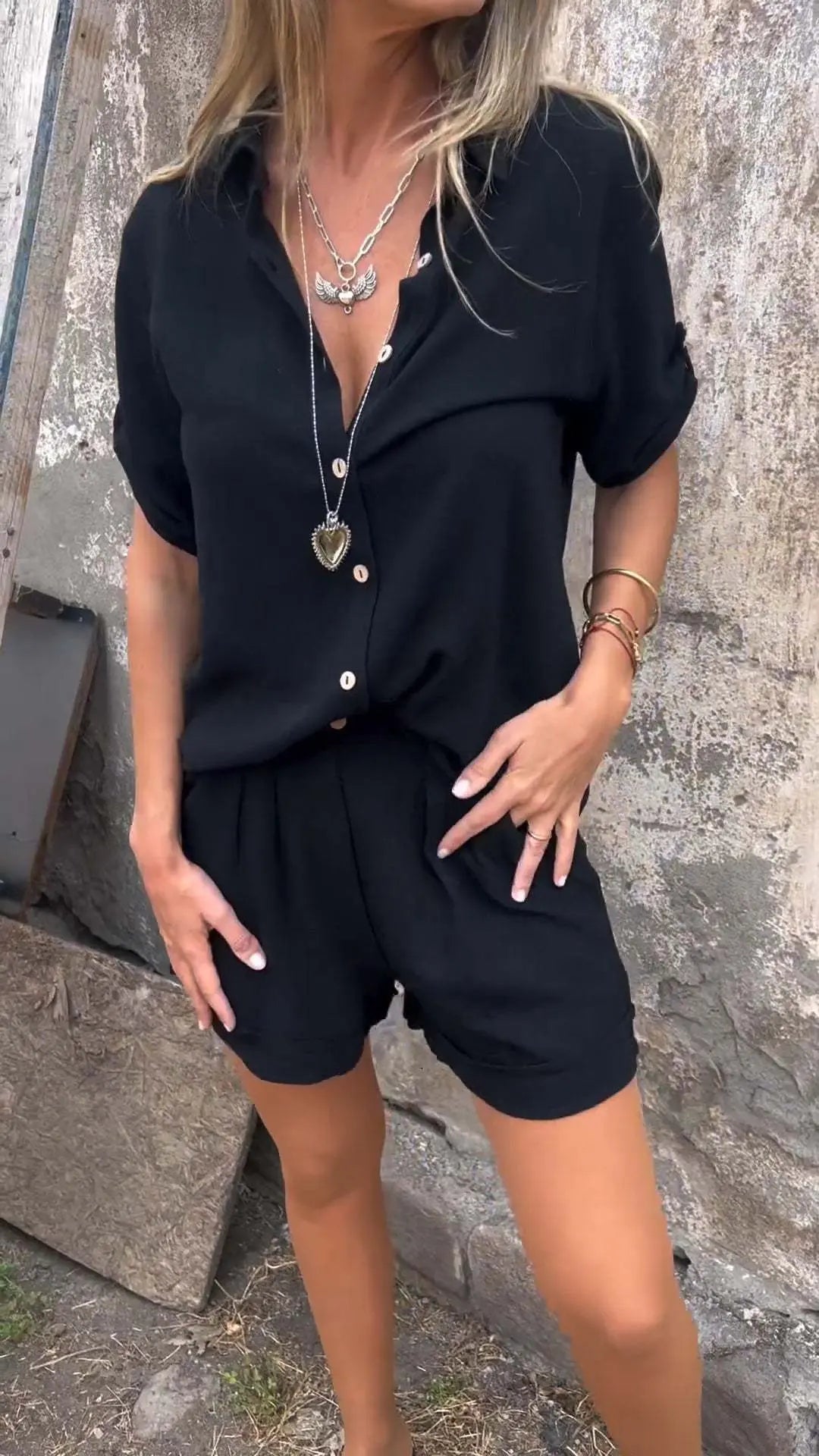 Trendy Women’s Short Sleeve Suit Set – Lapel Shirt and Shorts with Pockets hanyelevate