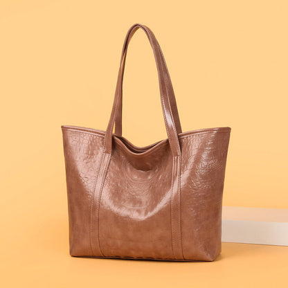 Large Capacity Women's Shoulder Bag – Soft Leather, Lightweight & Portable hanyelevate